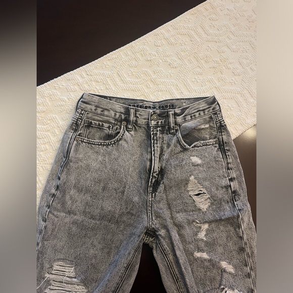 Women’s Jeans - Picture 2 of 6